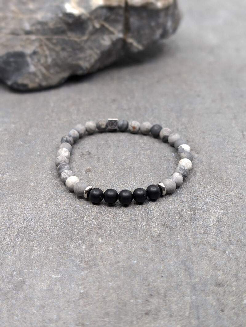 Bracelet en jaspe paysage gris dépoli agate noire dépolie 6mm